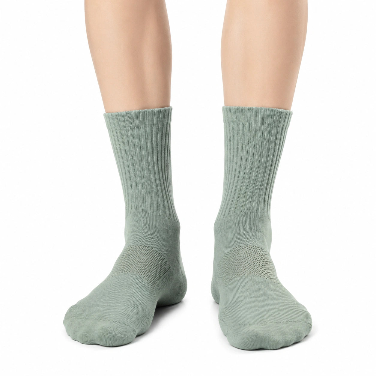 Chaussettes mi-mollet 35-38 en maille vert sauge côtelées respirantes